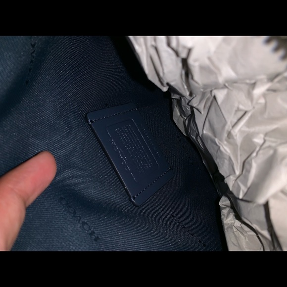 Sae❗️🦋 new Coach Crossbody 🦋 - Picture 7 of 8